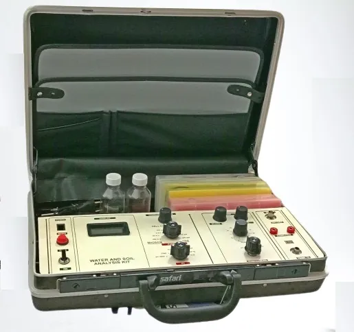 Water &AMP; Soil Analysis Kit